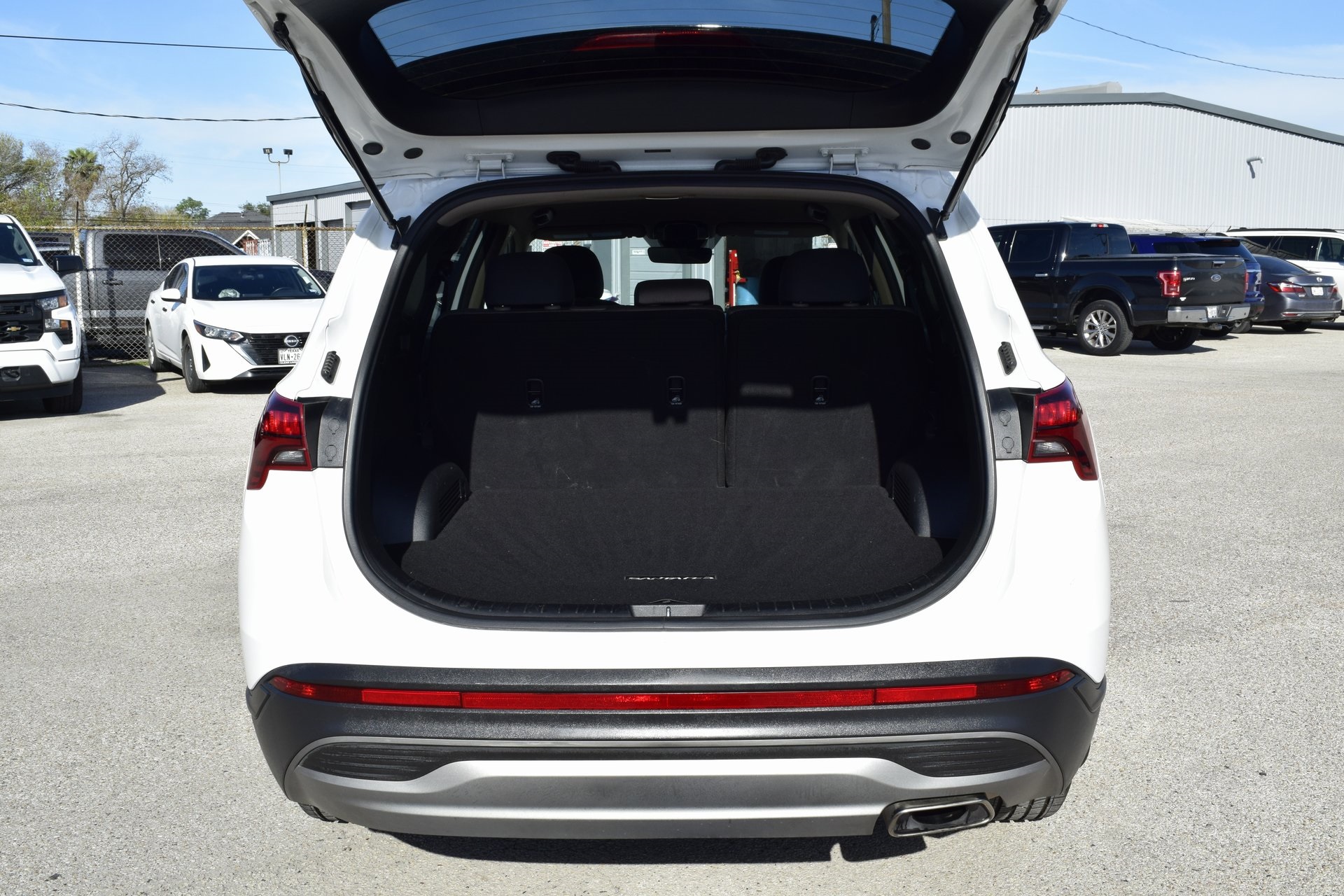 2023 Hyundai Santa Fe SE White at Classic Elite Chevrolet Sugar Land