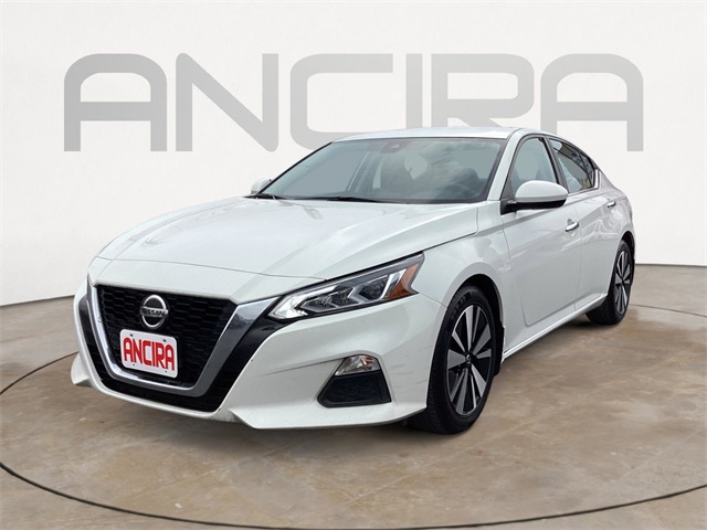 Used Car 2022 Nissan Altima  2.5 Sv For Sale Under $20,000 In San Antonio, Texas