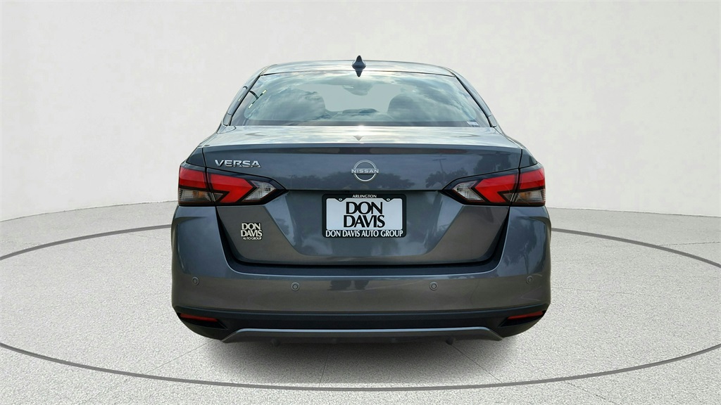 2025 Nissan Versa