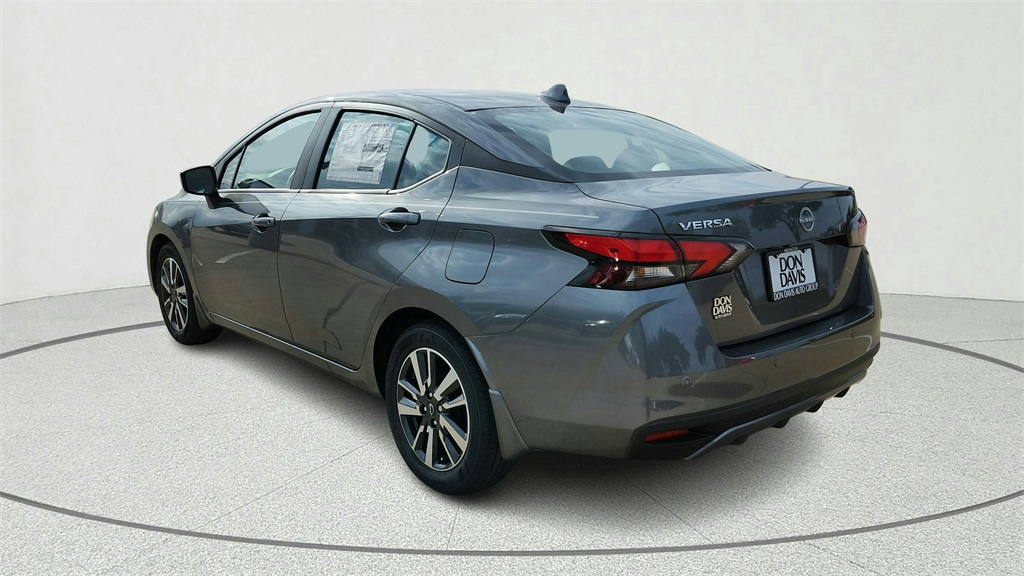 2025 Nissan Versa