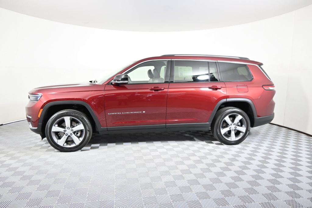 Used 2021 Jeep Grand Cherokee L Limited with VIN 1C4RJKBG0M8109849 for sale in Forest Lake, Minnesota