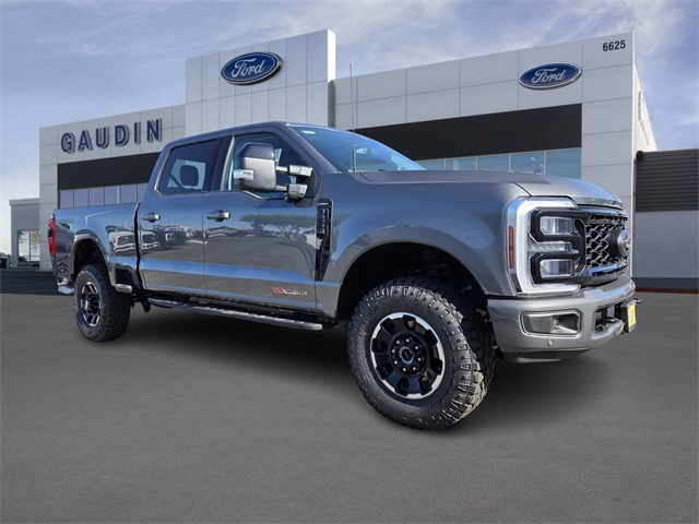 2025 Ford F-250 Super Duty Lariat's photo