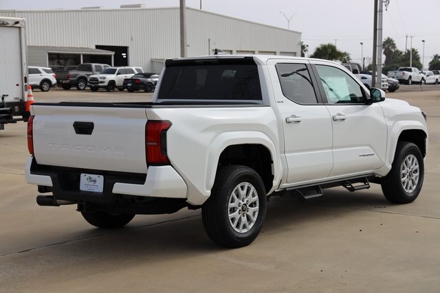2026 Toyota Tacoma SR5 - 7