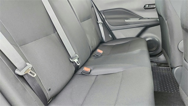 2025 Nissan Kicks Play