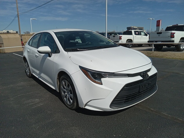 2024 Toyota Corolla LE FWD