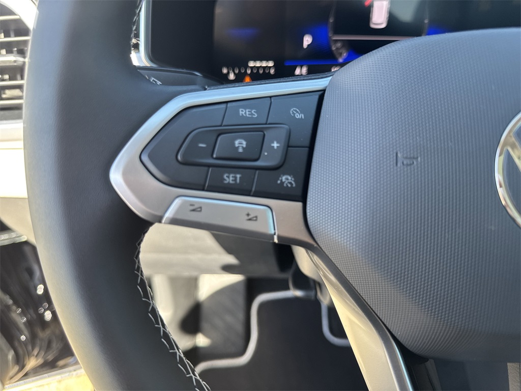 2025 Volkswagen Taos 1.5T SE Black at DeMontrond Auto Country