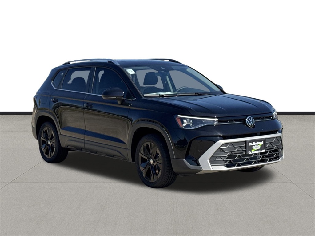 2025 Volkswagen Taos 1.5T SE Black at DeMontrond Auto Country
