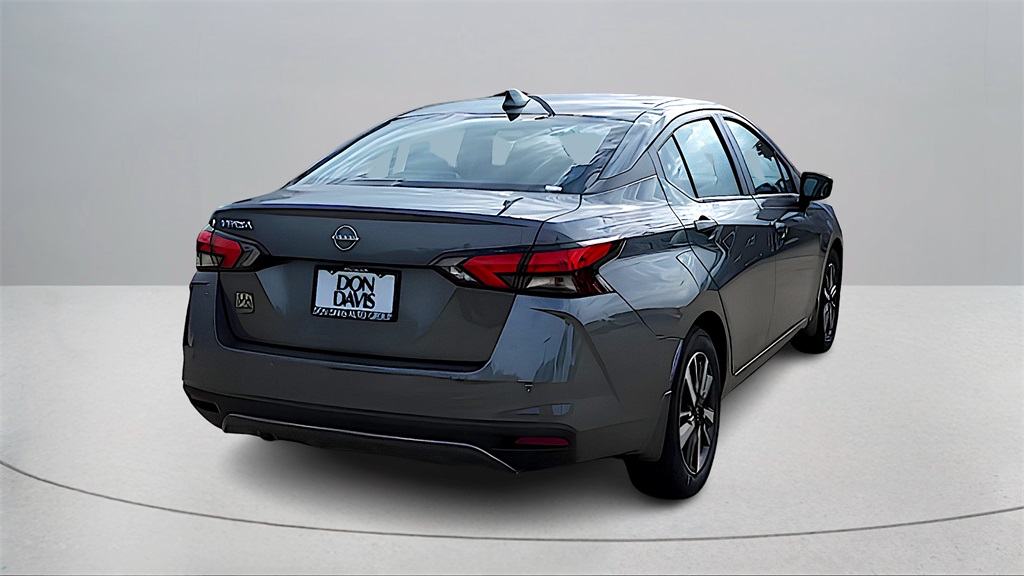 2025 Nissan Versa