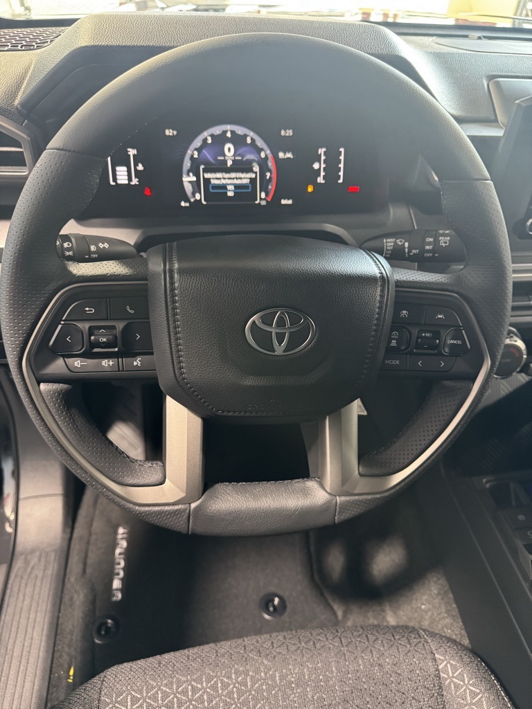 Thumbnail: 2026 Toyota 4Runner - 32