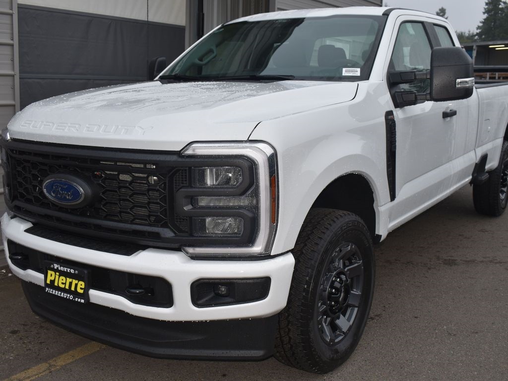 2026 Ford F-350 Super Duty XL SuperCab 4WD