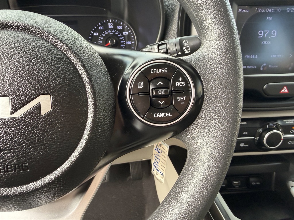 2022 Kia Soul LX White at Superior Kia