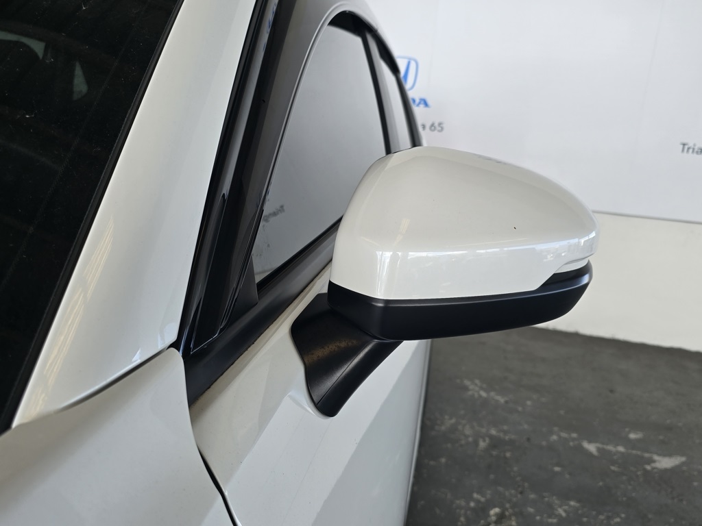 Thumbnail: 2023 Honda HR-V - 16