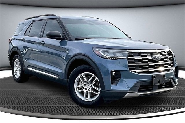 2025 Ford Explorer Active RWD
