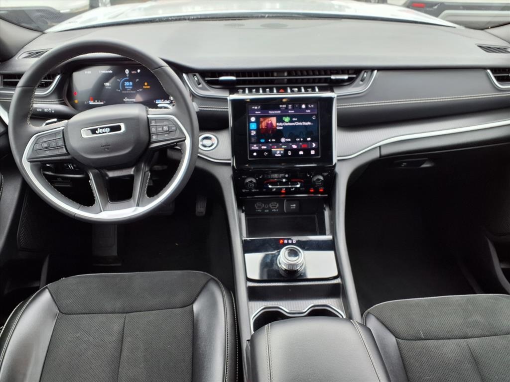 2024 Jeep Grand Cherokee L Altitude Silver at Don McGill Toyota