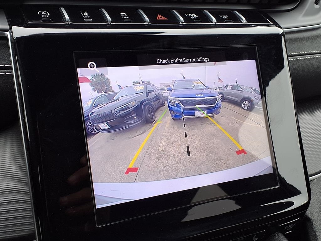 2024 Jeep Grand Cherokee L Altitude Silver at Don McGill Toyota