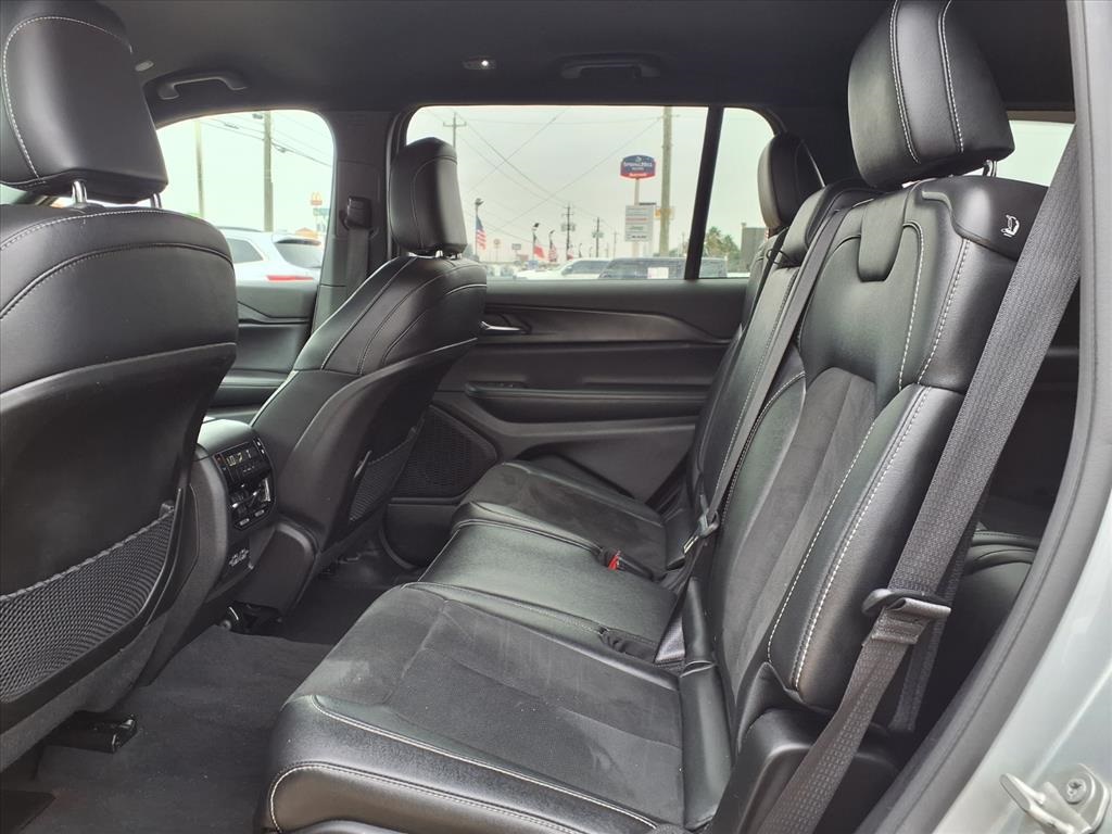 2024 Jeep Grand Cherokee L Altitude Silver at Don McGill Toyota