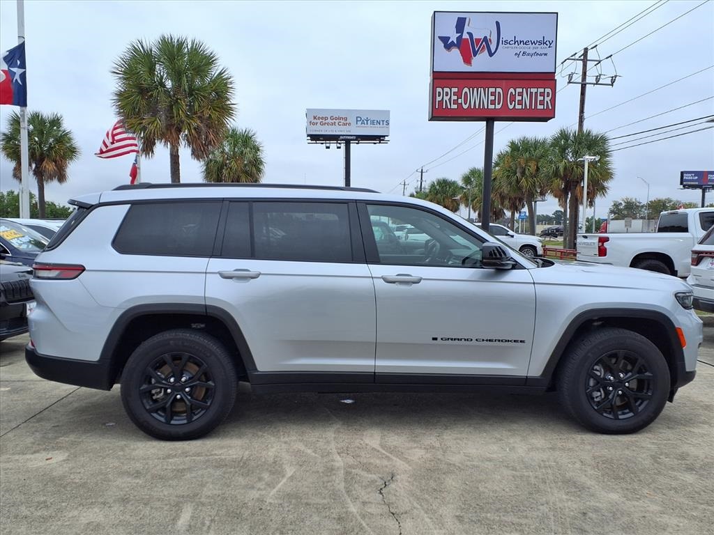 2024 Jeep Grand Cherokee L Altitude Silver at Don McGill Toyota