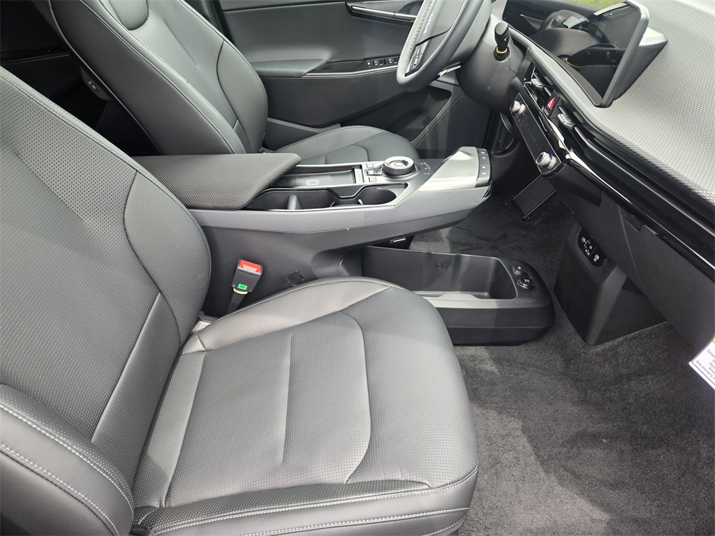 2025 Kia EV6 Wind - 9