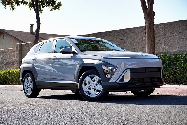 2025 Hyundai Kona SE
