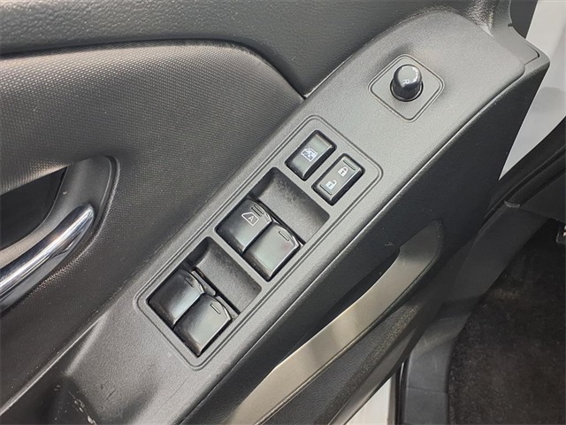 2022 Nissan Frontier SV - 10