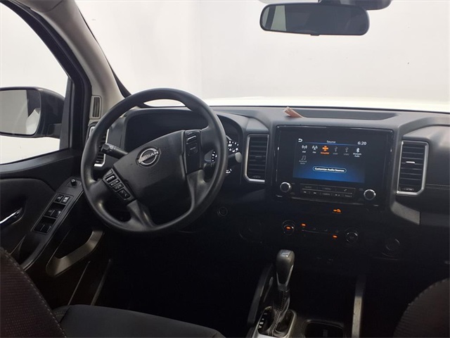 2022 Nissan Frontier SV - 2