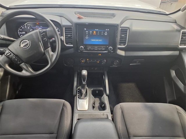 2022 Nissan Frontier SV - 3