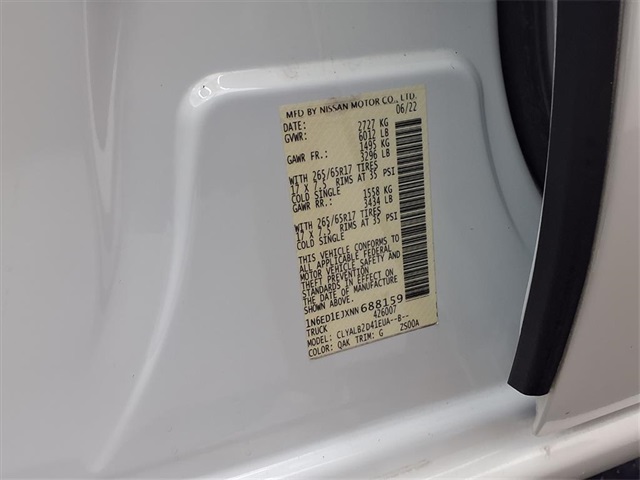 2022 Nissan Frontier SV - 8