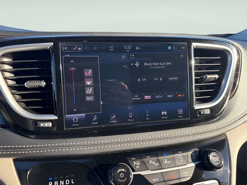 2023 Chrysler Pacifica