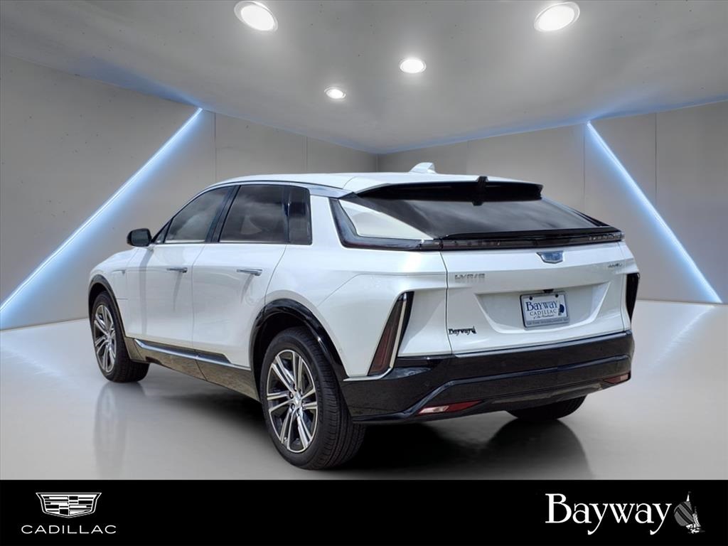 2025 Cadillac LYRIQ Luxury White at Ultimate Motorsports