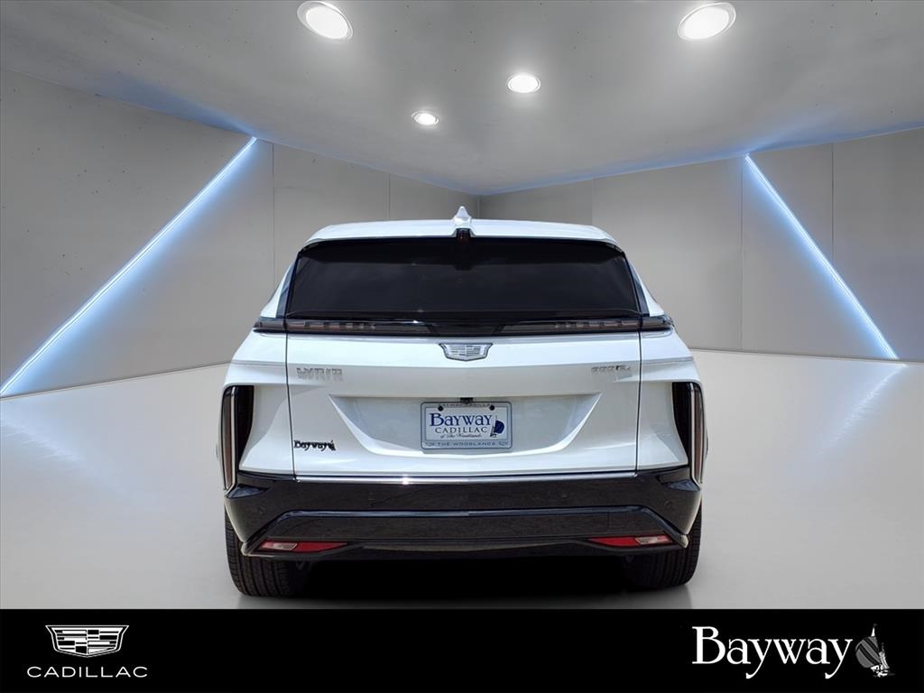 2025 Cadillac LYRIQ Luxury White at Ultimate Motorsports