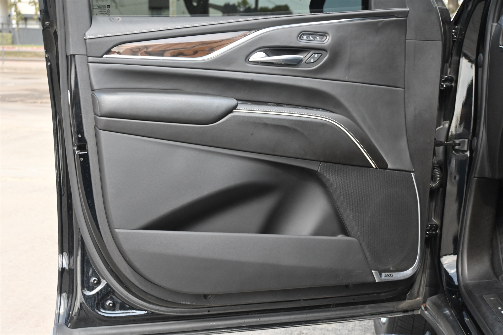 2021 Cadillac Escalade Premium Luxury Platinum Black at Bayshore Chrysler Jeep Dodge Ram