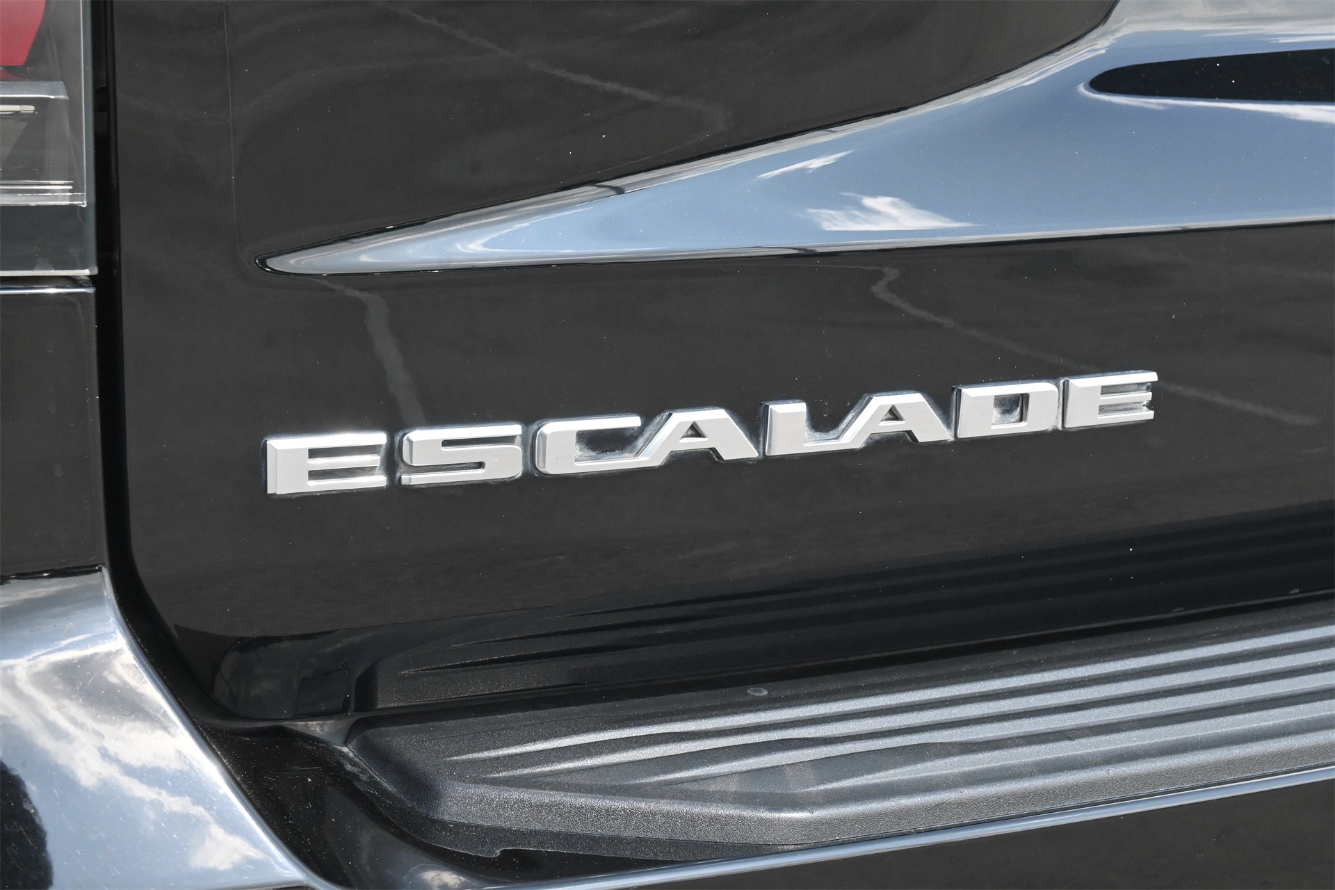 2021 Cadillac Escalade Premium Luxury Platinum Black at Bayshore Chrysler Jeep Dodge Ram