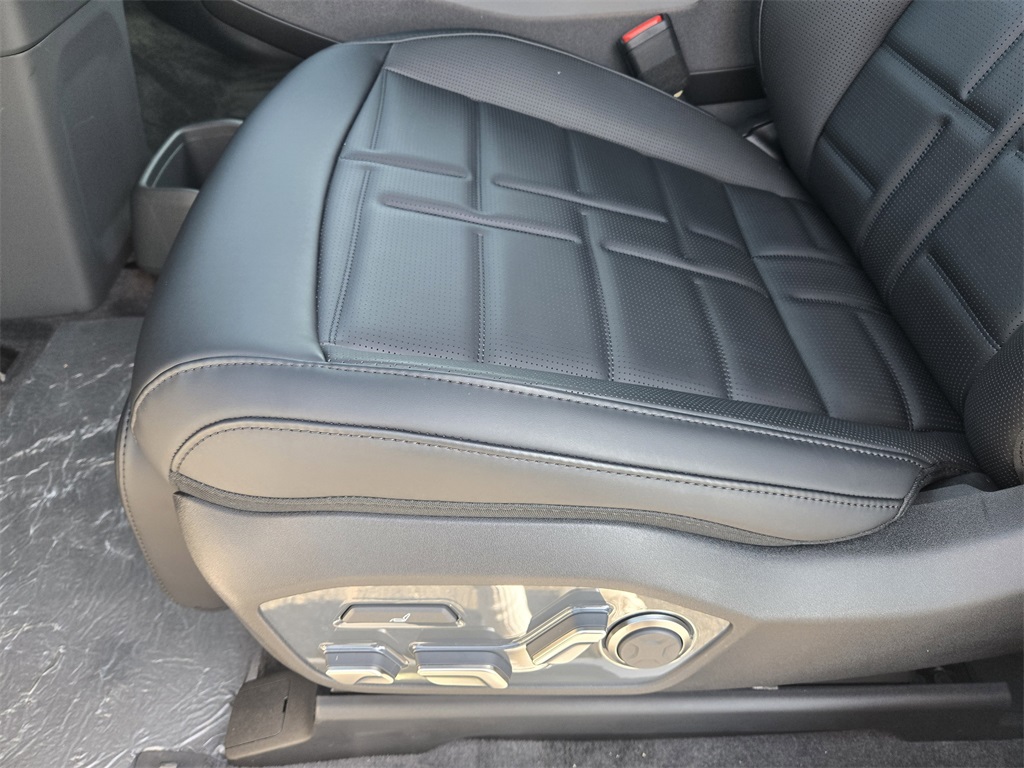 2026 Kia EV9 Land White at Shottenkirk Kia Fort Bend