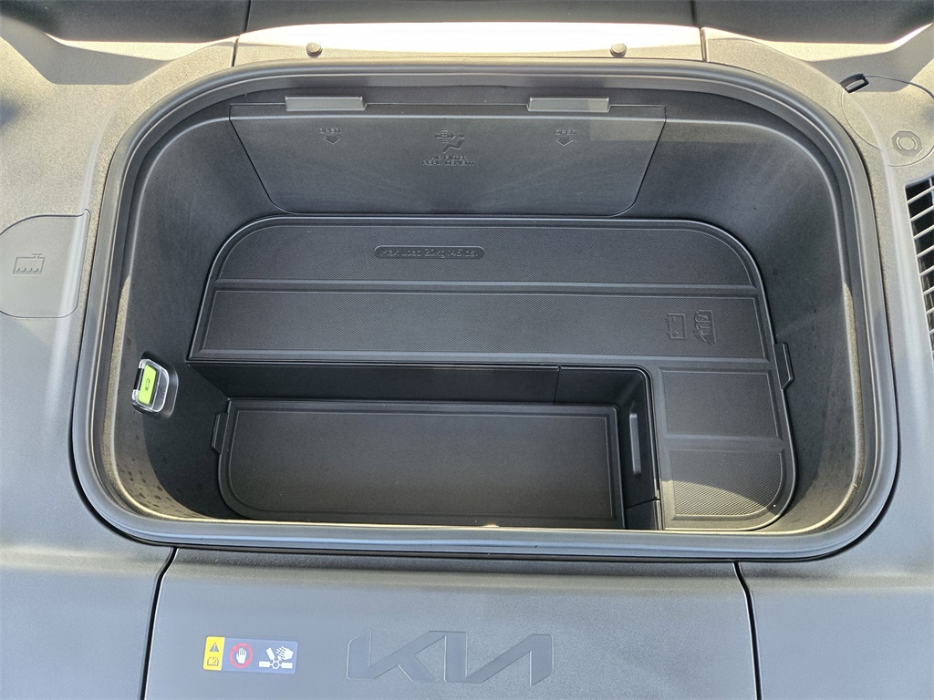 2026 Kia EV9 Land White at Shottenkirk Kia Fort Bend