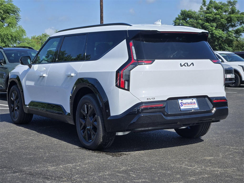 2026 Kia EV9 Land White at Shottenkirk Kia Fort Bend