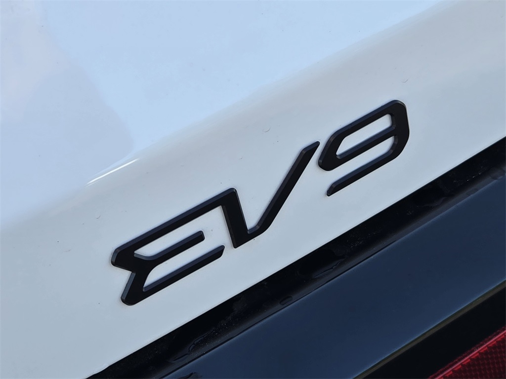 2026 Kia EV9 Land White at Shottenkirk Kia Fort Bend
