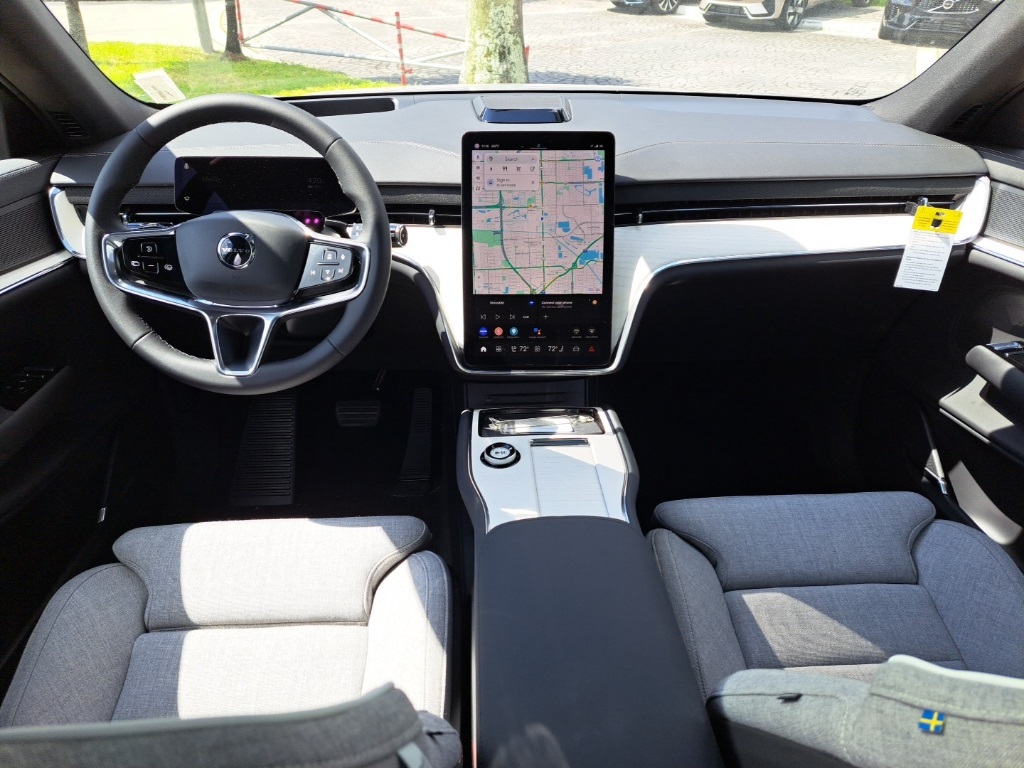 2025 Volvo EX90 Twin Motor Ultra photo 6