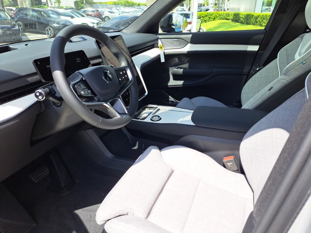 2025 Volvo EX90 Twin Motor Ultra photo 7