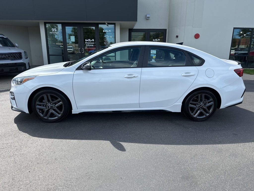 2021 Kia Forte GT-Line photo 2