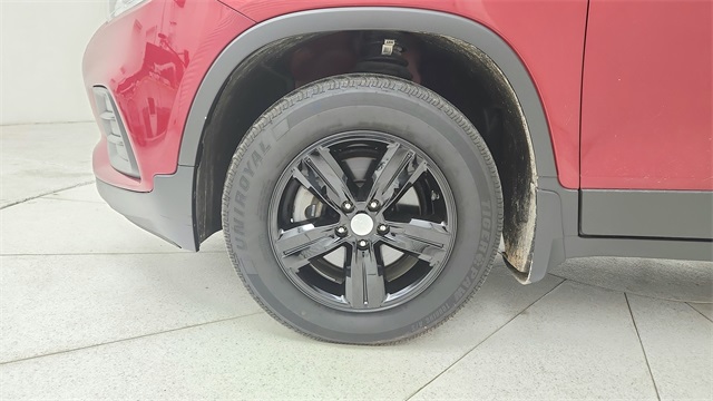 2019 Chevrolet Trax LT - 8