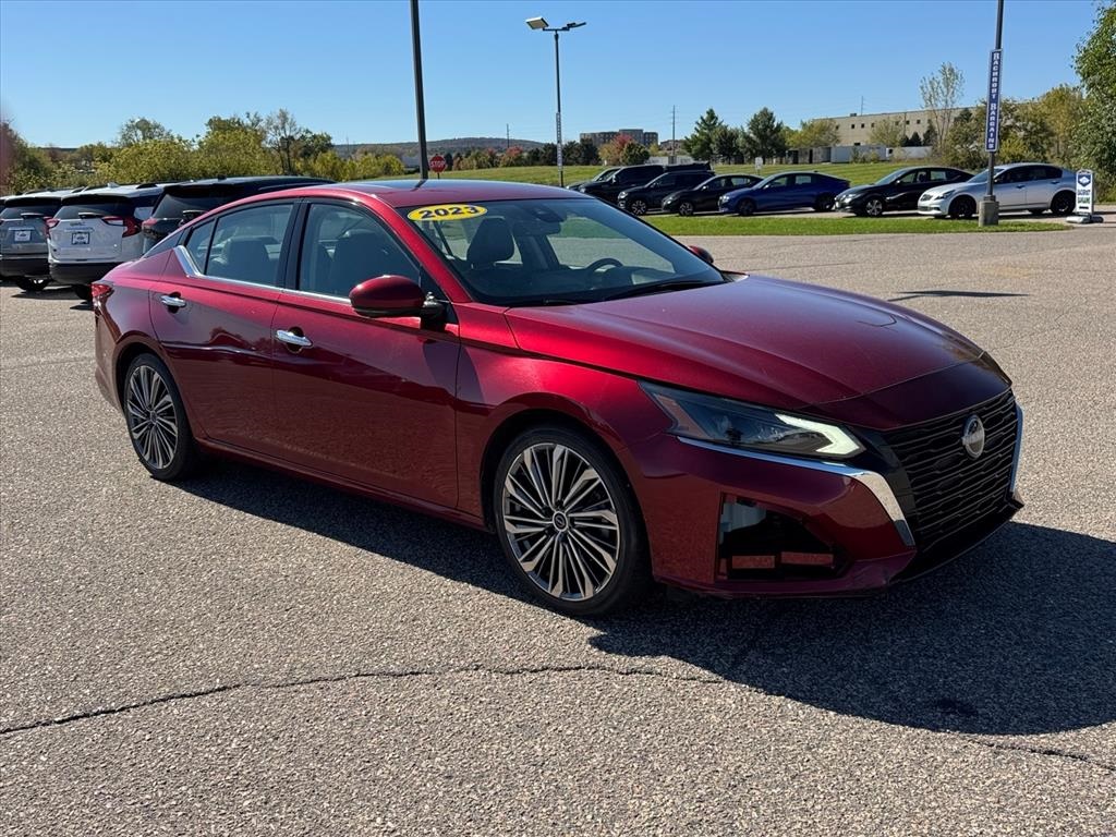 2023 Nissan Altima 2.5 SL FWD