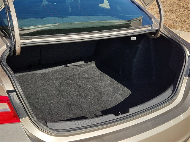 Used Car 2023 Chevrolet Malibu  Lt For Sale Under $20,000 In Plainview, Texas