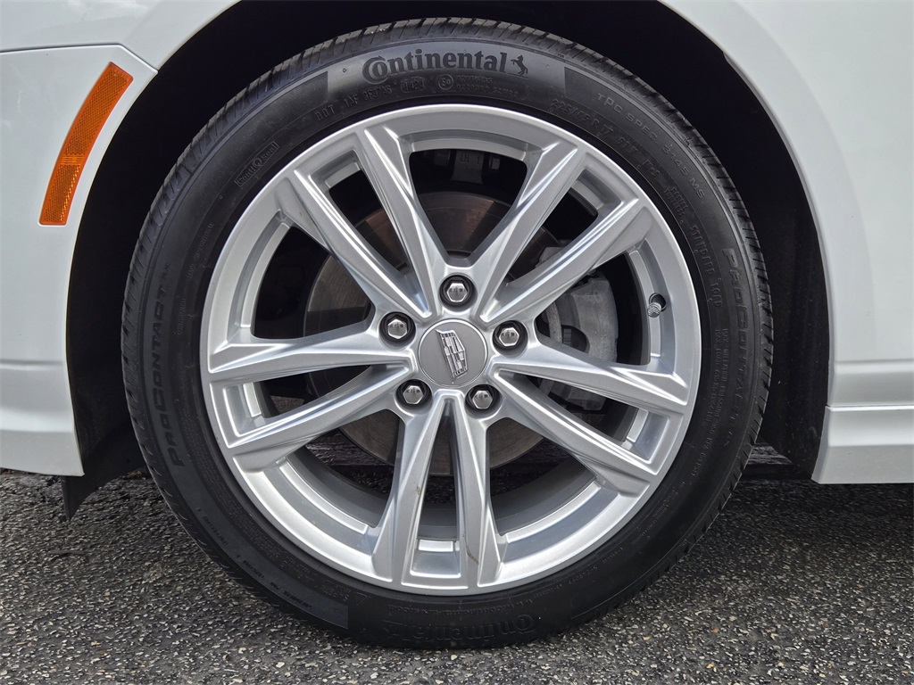 2025 Cadillac CT4 Luxury - 9