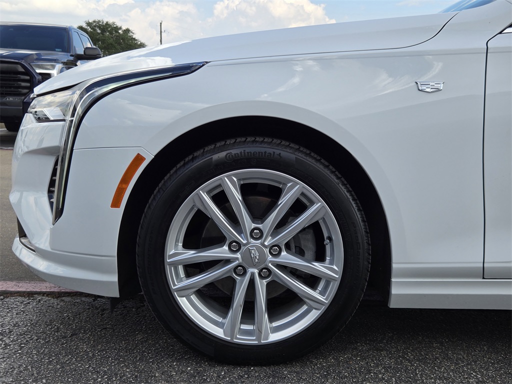 2025 Cadillac CT4 Luxury - 7