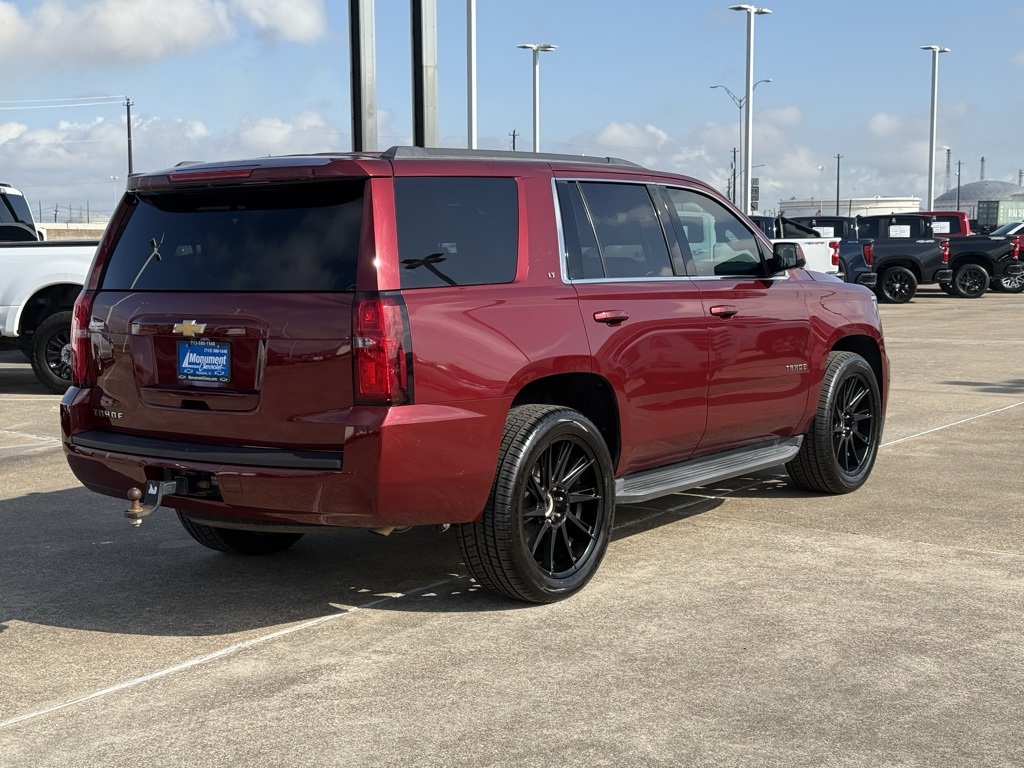 2017 Chevrolet Tahoe LT - 9