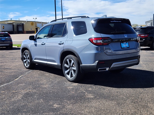 2025 Honda Pilot Elite photo 2