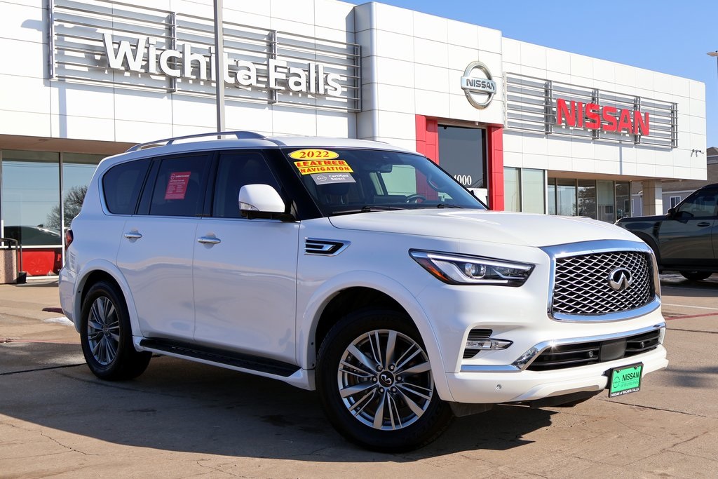 2022 INFINITI QX80 Luxe RWD