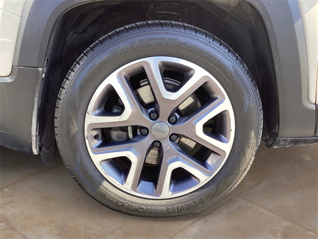 Used Car 2015 Jeep Renegade  Latitude For Sale Under $12,000 In San Antonio, Texas