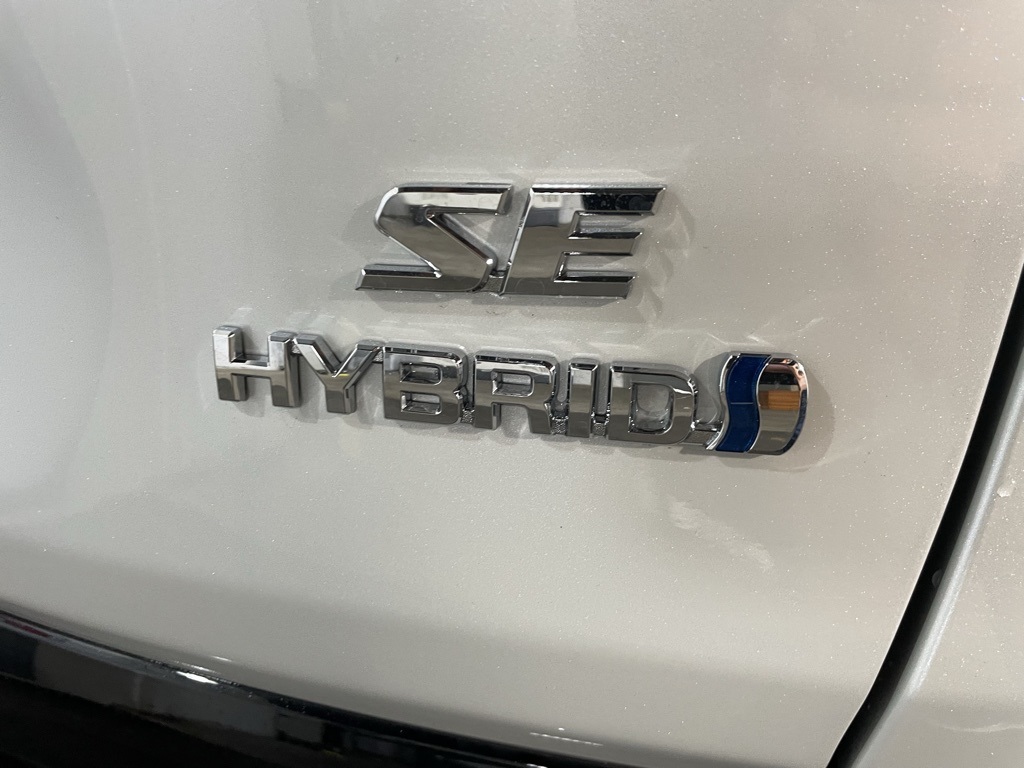 Thumbnail: 2025 Toyota RAV4 - 17