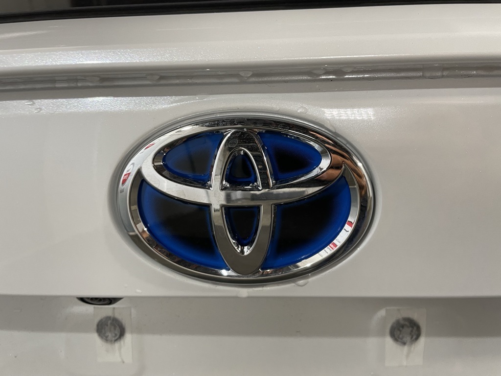 Thumbnail: 2025 Toyota RAV4 - 21